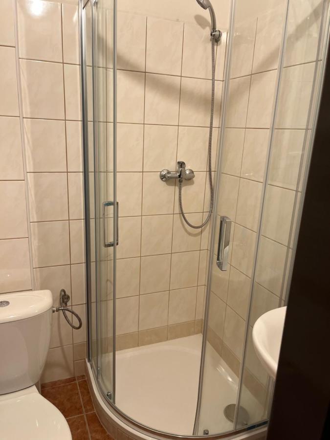 Apartmán NOVOHRADKY 22 Benesov nad Cernou Exteriér fotografie